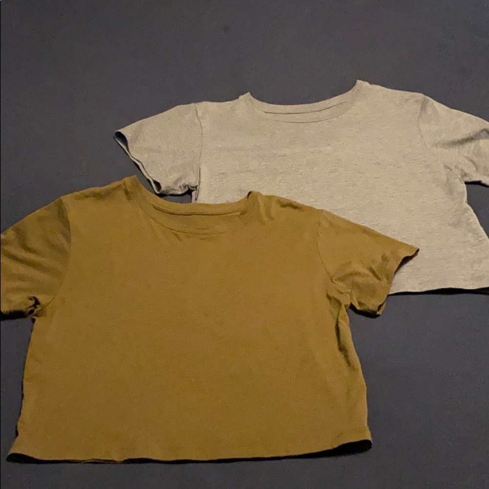 Girlfriend Collection Gia Crop Tee- army green $25